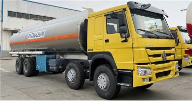 20000 Liters Howo 371 Petrol Tanker Truck will be sent to Nigeria