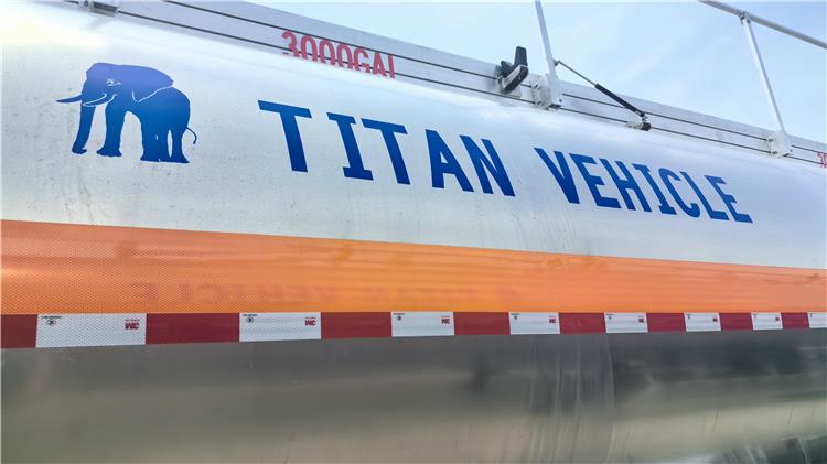 2 Axle Aluminum Fuel Tanker Trailer for Sale In Nigeria