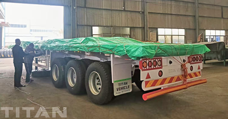 Stake Cargo Semi Trailer with Fence for Sale in Nigeria