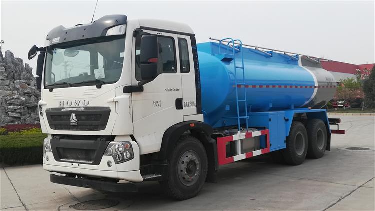 Sinotruk Howo 371 1000 Gallon Tanker Truck for Sale Near Me Price in Ghana