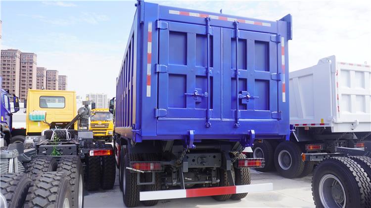 Sinotruk Hohan 371HP 12 Wheels Dump Truck for Sale In Nigeria