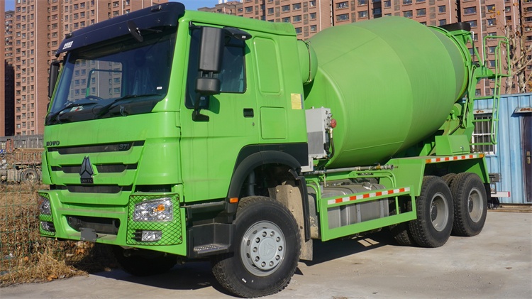 Howo Concrete Cement Mixer Truck Price | New Howo Truck Price in Nigeria | Cement Mixer Truck Price