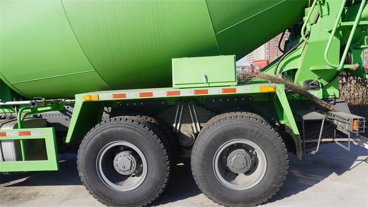 Howo Concrete Cement Mixer Truck Price | New Howo Truck Price in Nigeria | Cement Mixer Truck Price