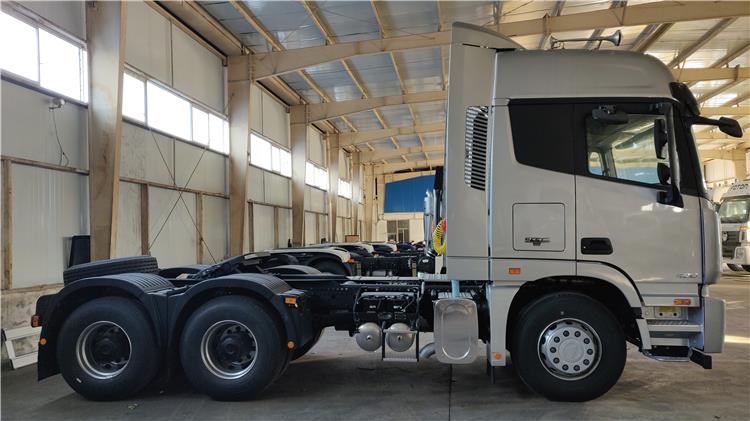 Foton Auman 6x4 Truck Tractor for Sale In Nigeria