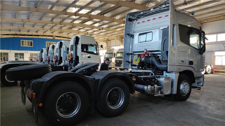 Foton Auman 6x4 Truck Tractor for Sale In Nigeria