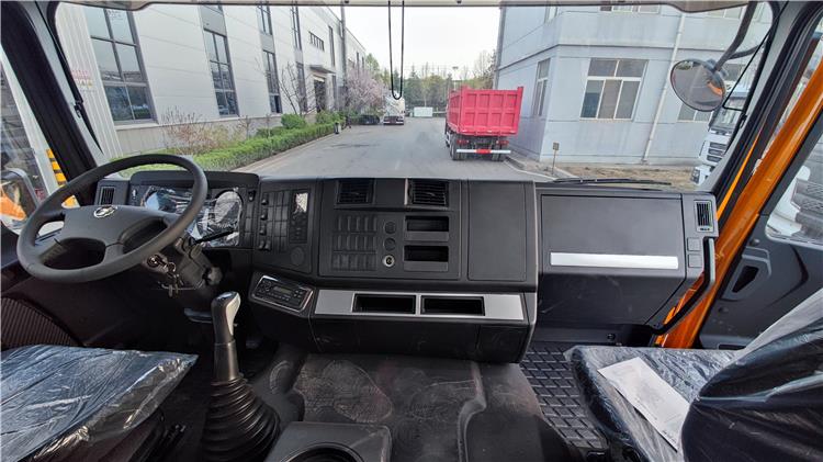 Shacman F3000 12 Wheeler 8x4 Dump Truck for Sale In Nigeria