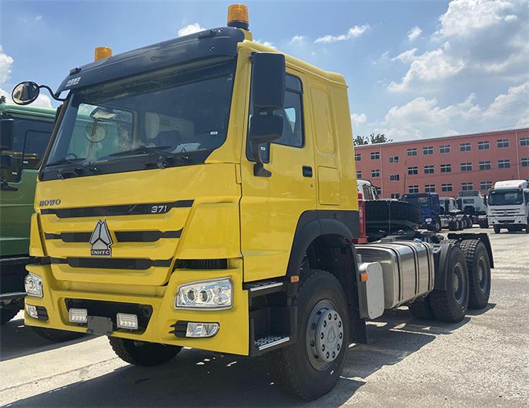 Slightly Used for Howo Trucks Tractor 371 In Lagos Nigeria