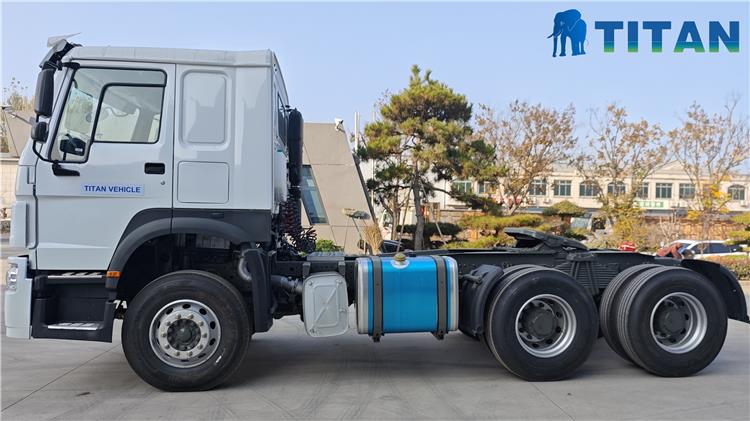 Used Howo 380 HP Truck Tractor for Sale in Nigeria