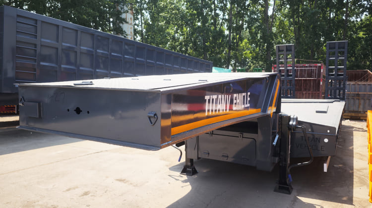60 Ton Lowbed Truck Trailer for Sale in Lagos Nigeria