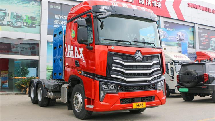 Sinotruk Howo NX 6x4 2160L CNG Tractor Truck for Sale In Nigeria Lagos