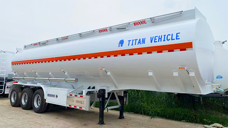 3 Axle 40000 Liters Fuel Tanker Trailer for Sale in Nigeria