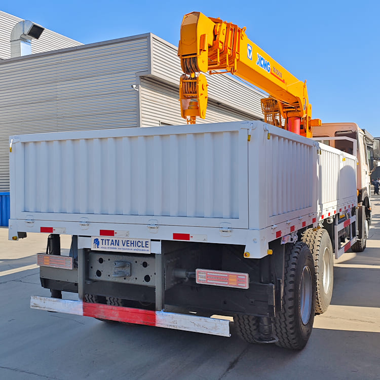 Truck Mounted Crane