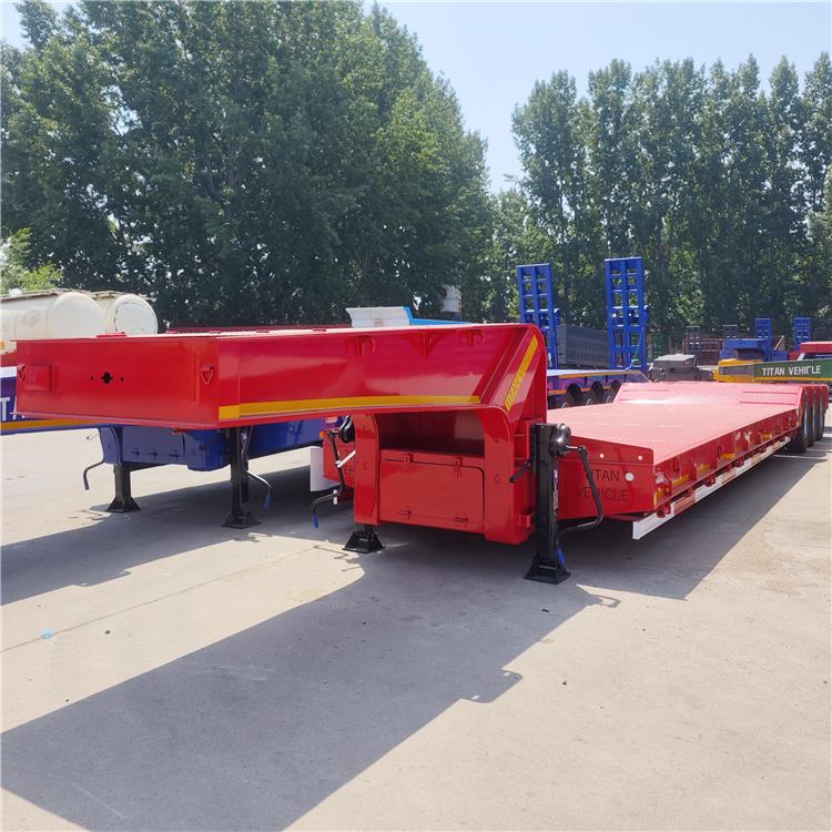 3 Axle 80 Ton Low Bed Truck
